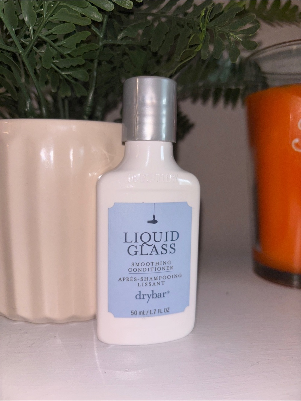Drybar Liquid Glass Smoothing conditioner 50ML/1.7oz